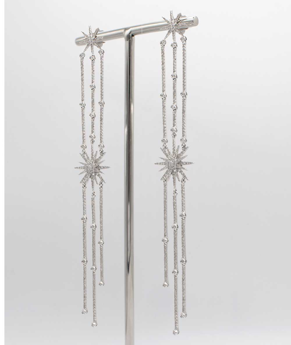 Dancing Stars - 18K gold and diamond earrings - Tess Van Ghert