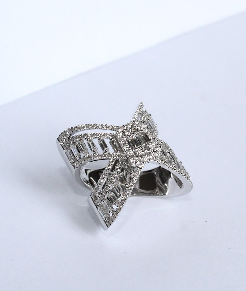 Magnificent Criss Cross Baguette Diamond Ring - Tess Van Ghert