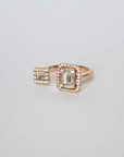 Open Shield - 18K gold and diamonds - Tess Van Ghert